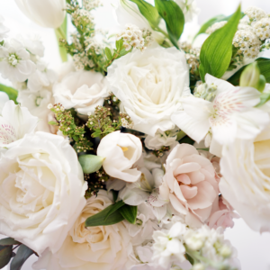 Classic White Floral Bucket - Image 2