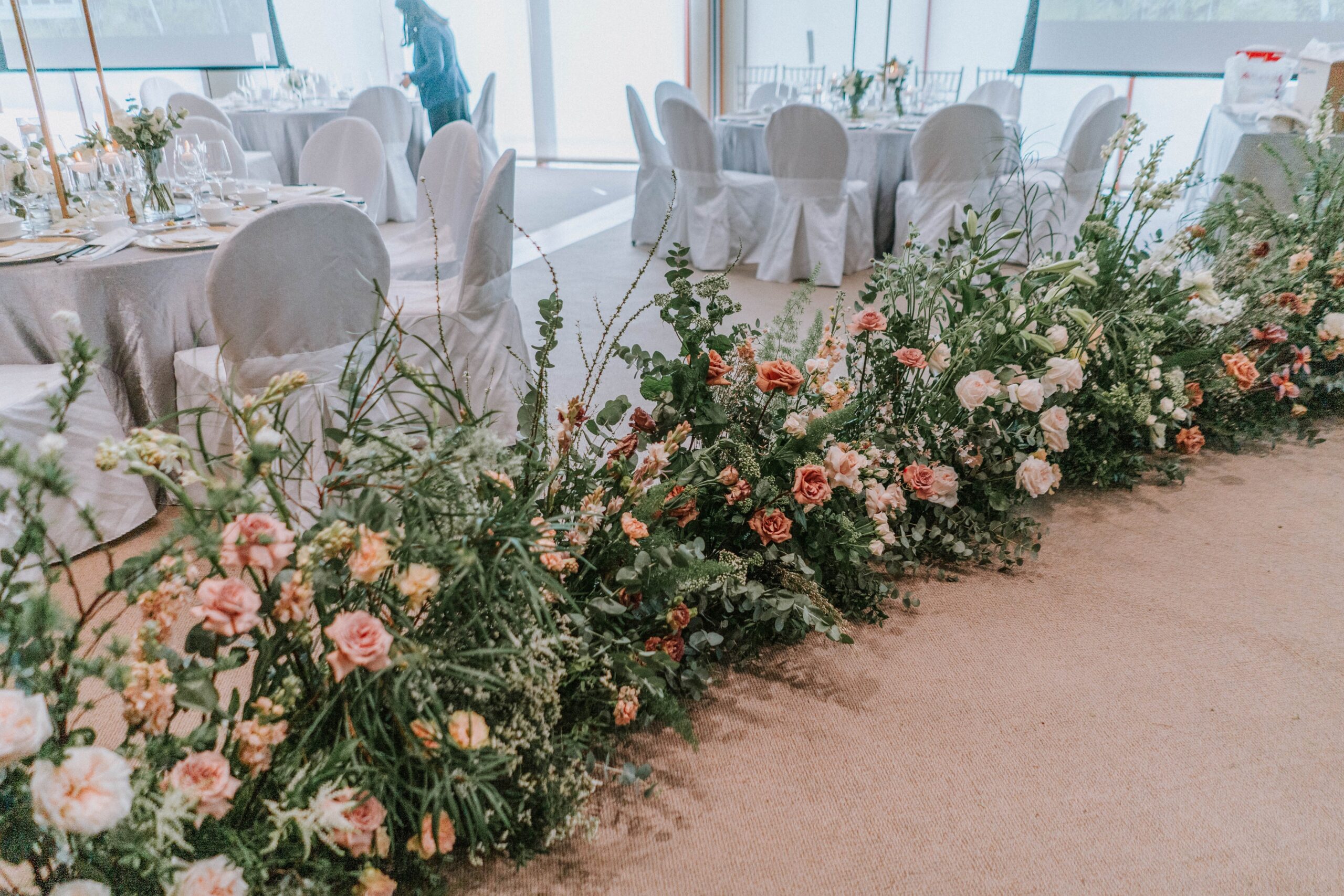 Covid wedding restrictions singapore flower aisle for zoning restrictions at Capella Hotel Singapore dinner ceremony