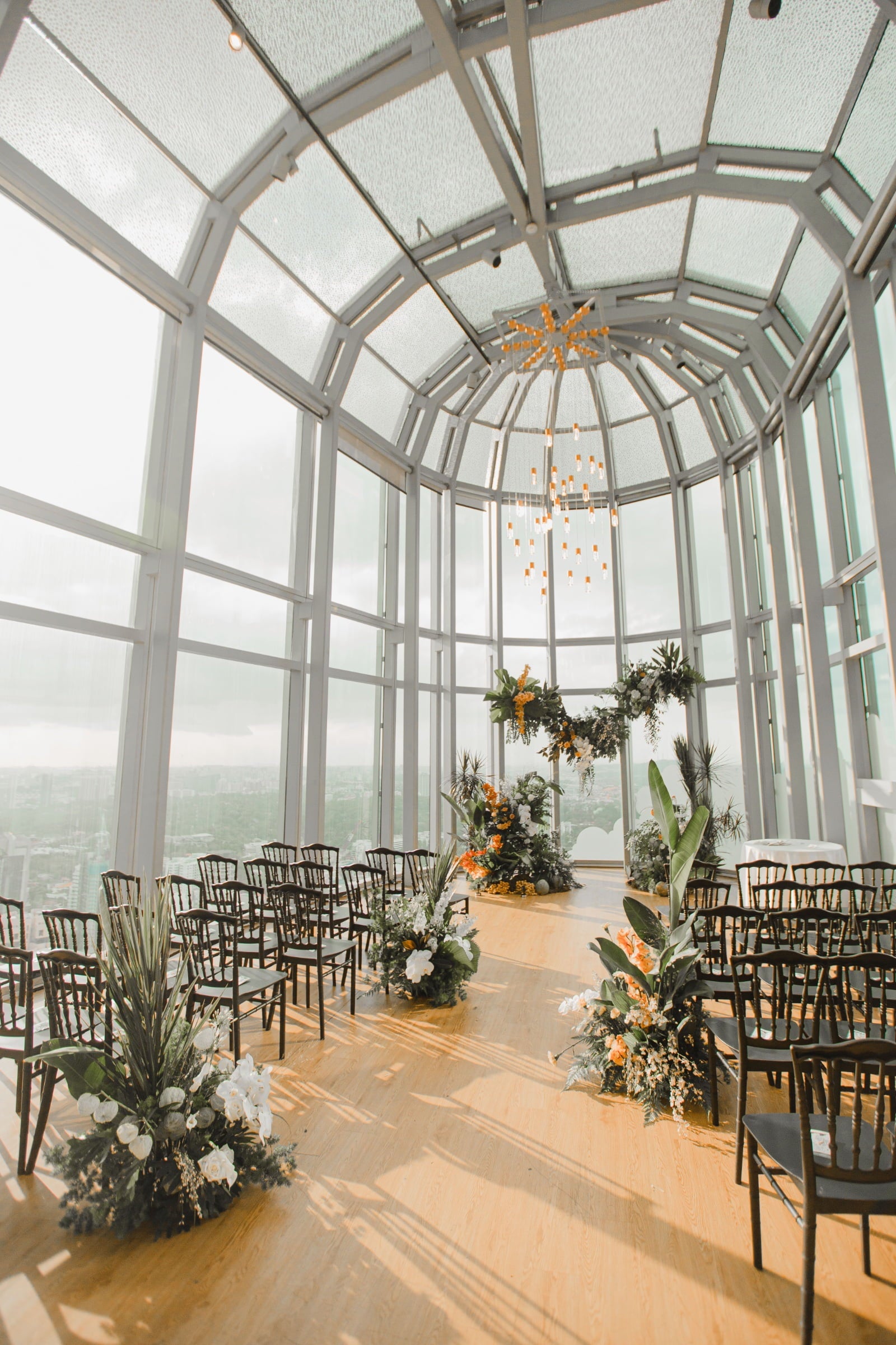 Zoomed out shot of 1-Atico glass walls bearing bird's eye view wedding venue Singapore for solemnization and wedding banquet